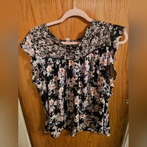Belle sky shirt size large